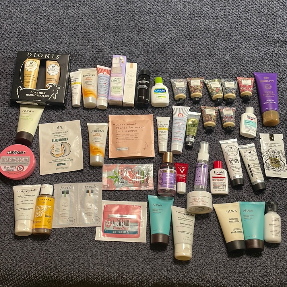 40+ new lotions, body wash, misc bath products. Fresh, Hempz, Dionis, FAB &more